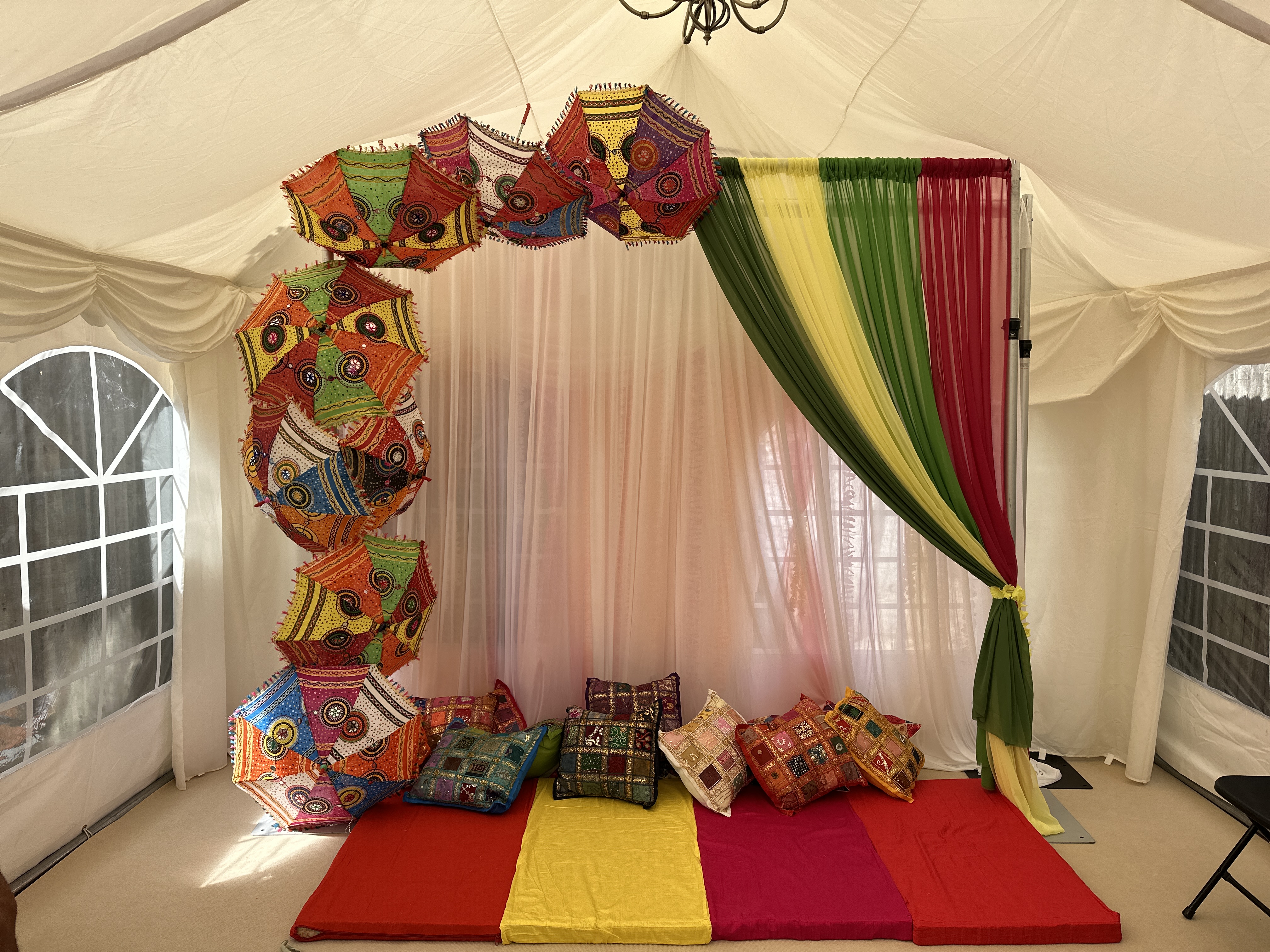 Mehndi and sangeet accessories — Regiis Events